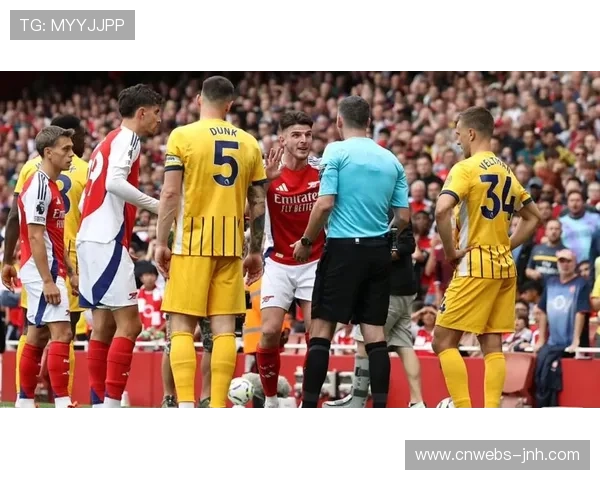 英超布莱顿俱乐部就争议照片事件向中国球迷致歉 英超布莱顿俱乐部就争议照片事件向中国球迷致歉